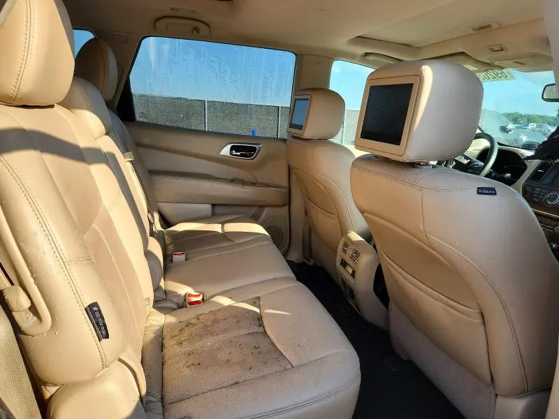 2018 NISSAN PATHFINDER PLATINUM  