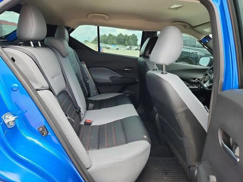 2021 NISSAN KICKS SR  