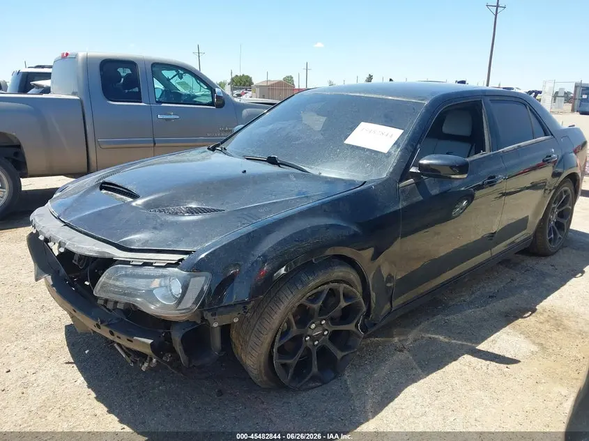 2019 CHRYSLER 300  