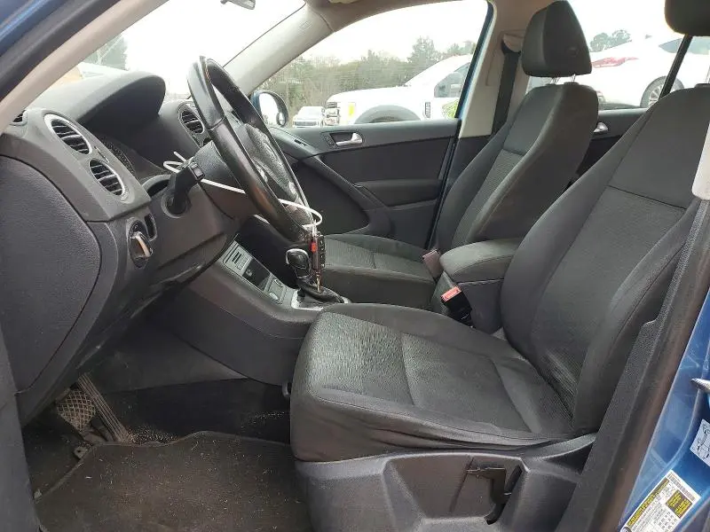 2017 VOLKSWAGEN TIGUAN S  