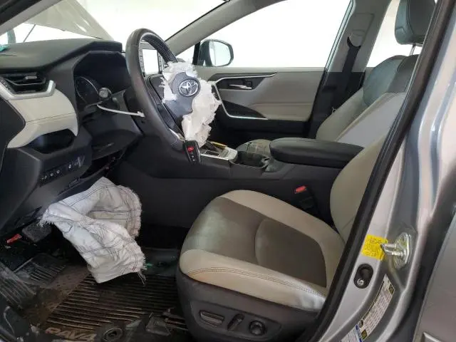 2019 TOYOTA RAV4 XLE PREMIUM  