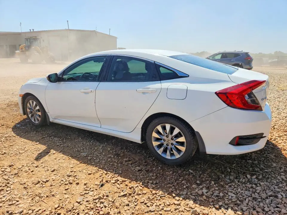 2016 HONDA CIVIC LX  