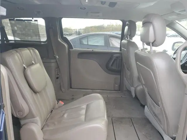 2013 CHRYSLER TOWN & COUNTRY TOURING L  