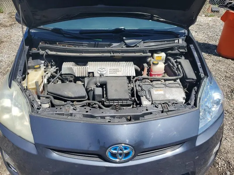 2011 TOYOTA PRIUS TWO  