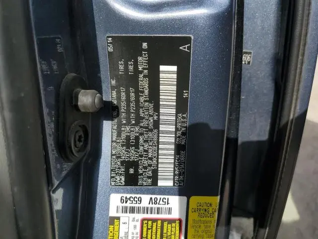 2014 TOYOTA SIENNA LE  