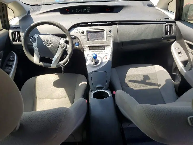 2013 TOYOTA PRIUS TWO  