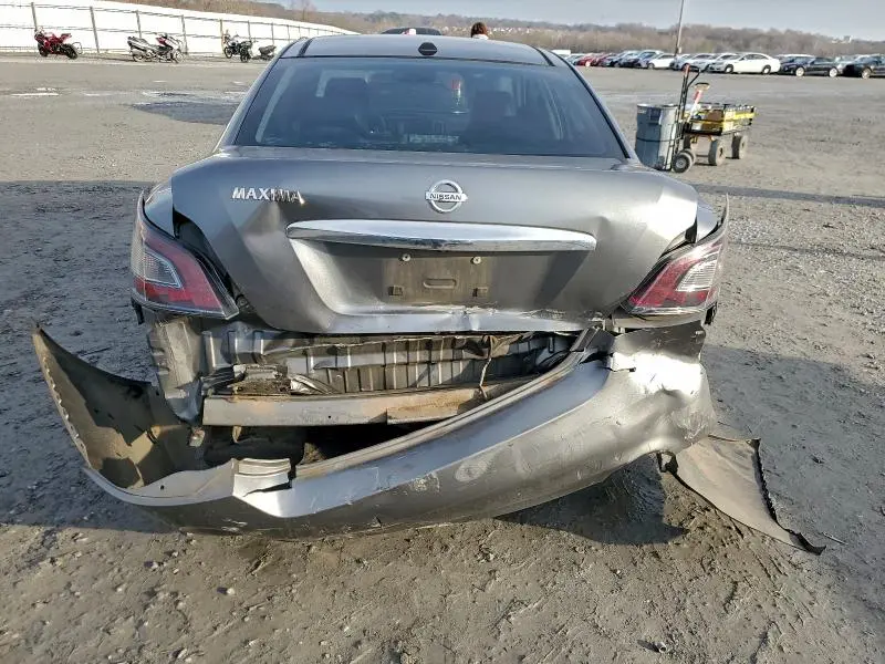 2014 NISSAN MAXIMA S  