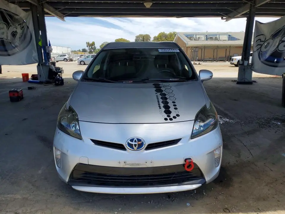 2012 TOYOTA PRIUS THREE  