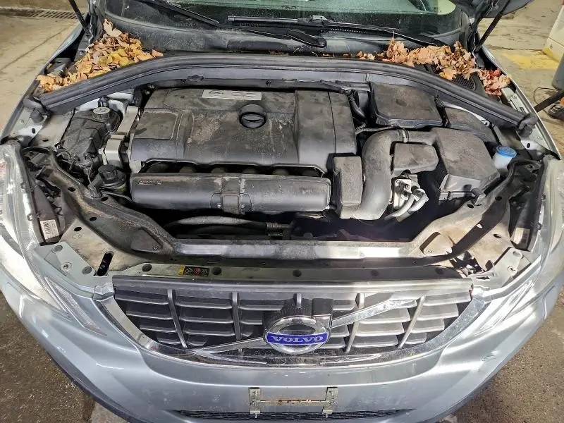 2013 VOLVO XC60 3.2  