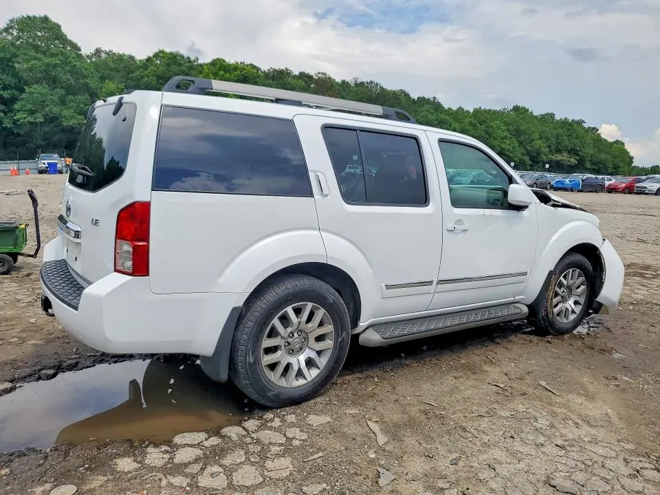 2012 NISSAN PATHFINDER S  