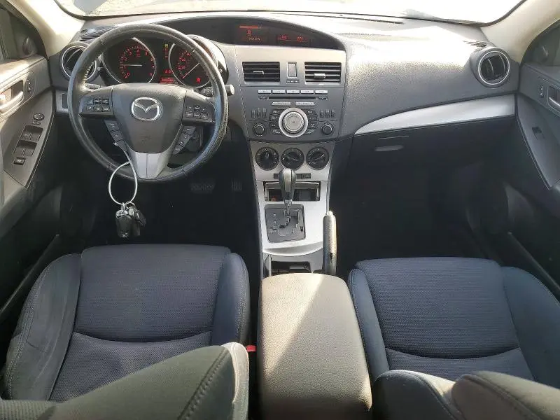 2010 MAZDA 3 S  