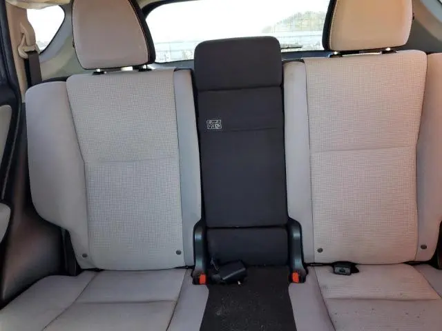 2018 TOYOTA RAV4 HV LE  