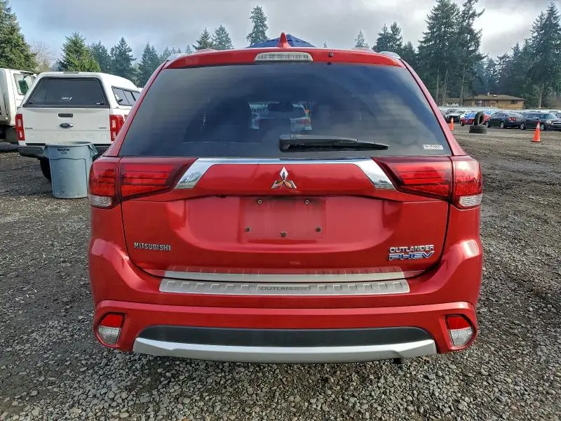 2018 MITSUBISHI OUTLANDER SE  