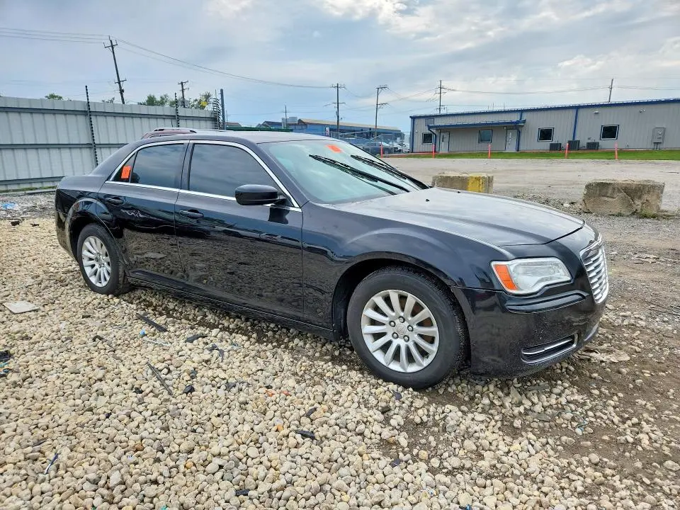 2014 CHRYSLER 300   