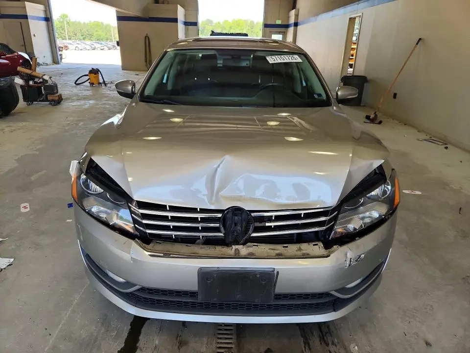 2014 VOLKSWAGEN PASSAT SEL  