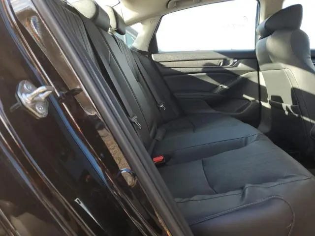 2018 HONDA ACCORD TOURING  