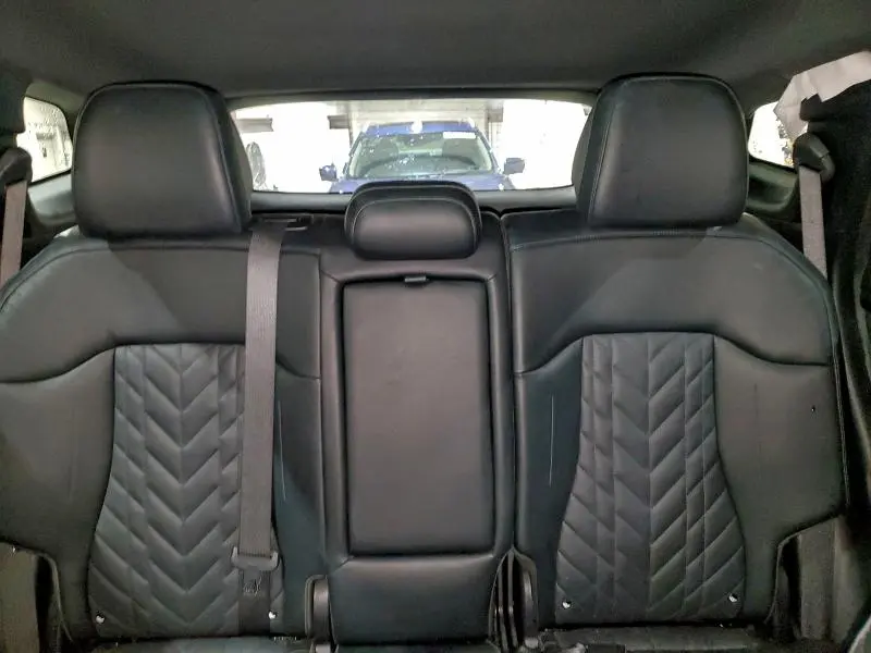 2023 KIA SPORTAGE X LINE  