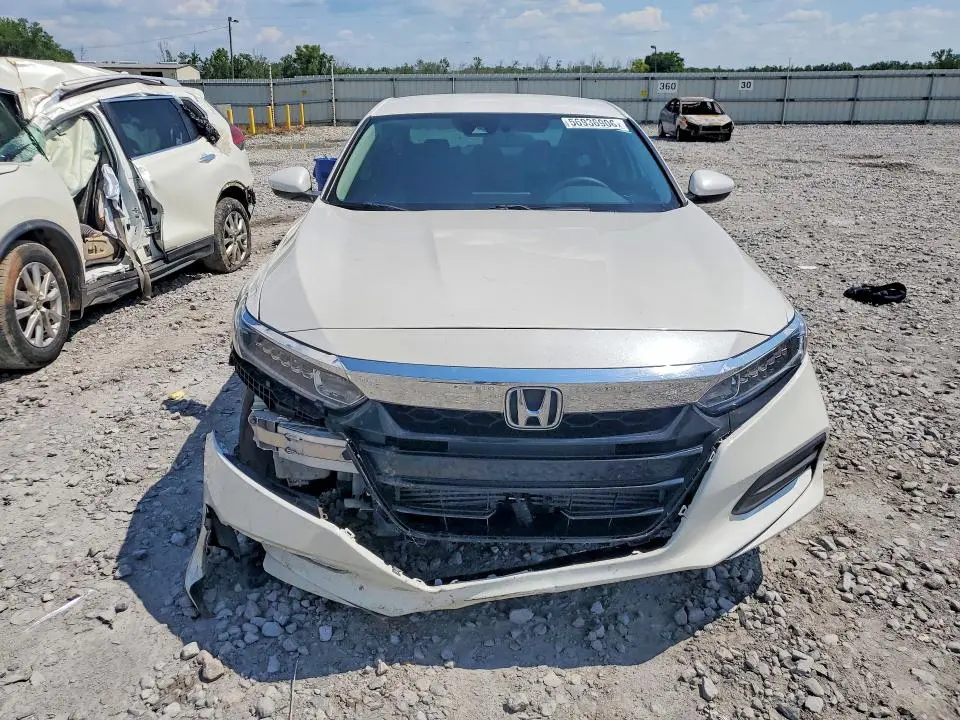 2018 HONDA ACCORD LX  