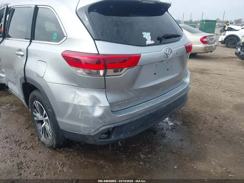 2018 TOYOTA HIGHLANDER LE PLUS