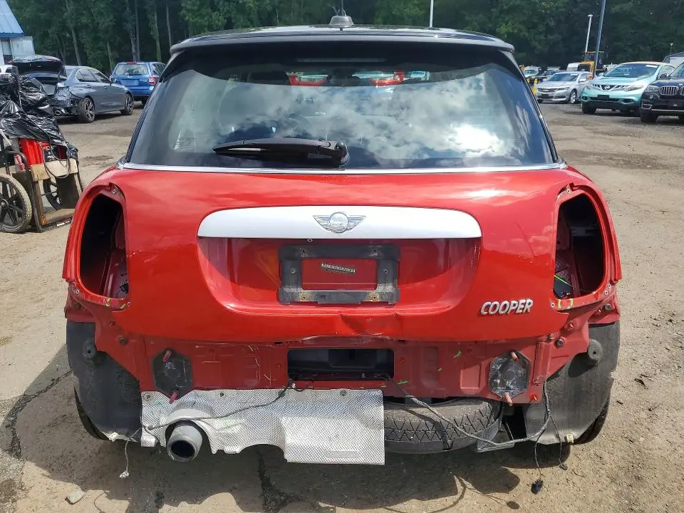 2014 MINI COOPER   