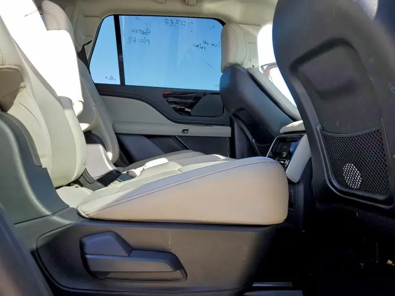 2025 LINCOLN AVIATOR   