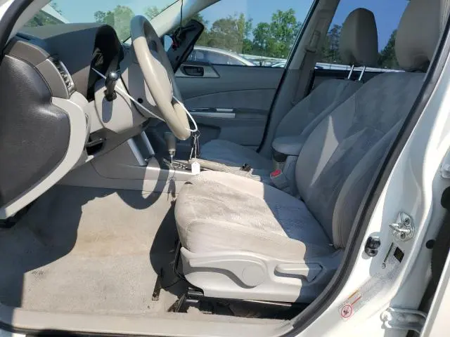 2010 SUBARU FORESTER XS  