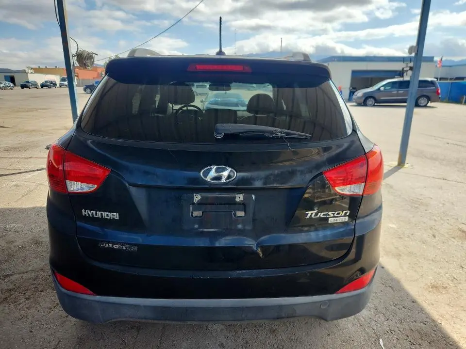 2011 HYUNDAI TUCSON LIMITED  