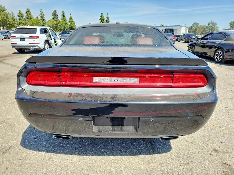 2013 DODGE CHALLENGER SXT  