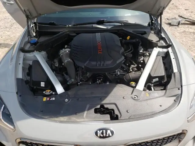 2019 KIA STINGER GT1  