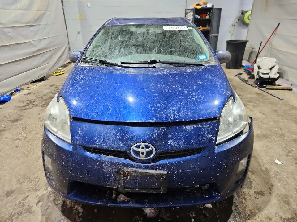 2011 TOYOTA PRIUS   