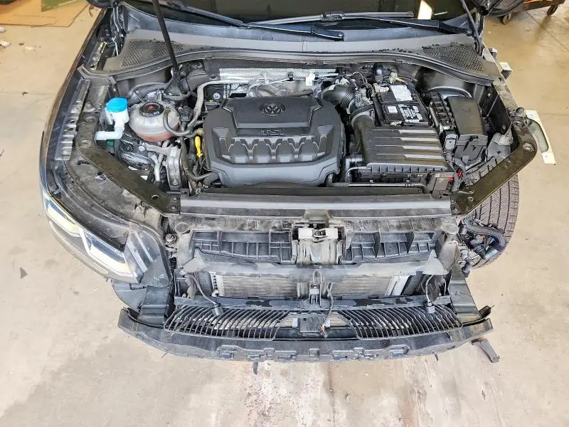 2022 VOLKSWAGEN TIGUAN SEL R-LINE  
