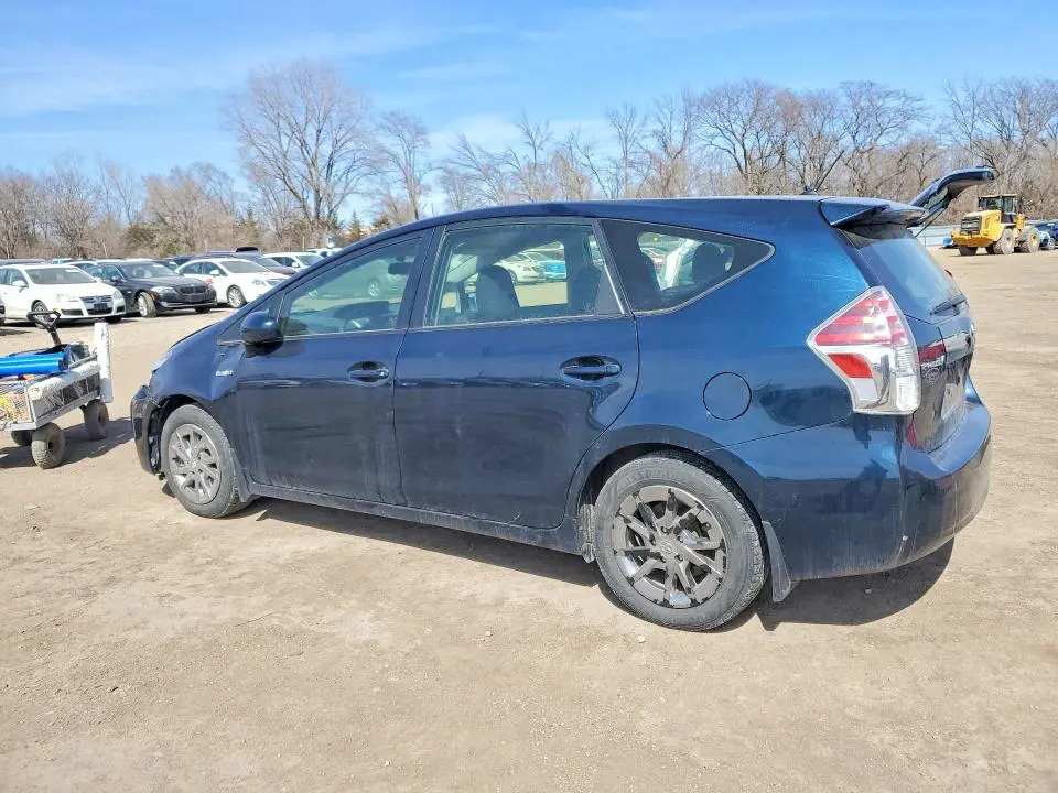 2017 TOYOTA PRIUS V TWO  