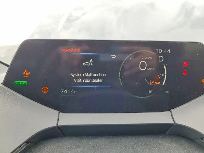 2024 TOYOTA PRIUS XLE  