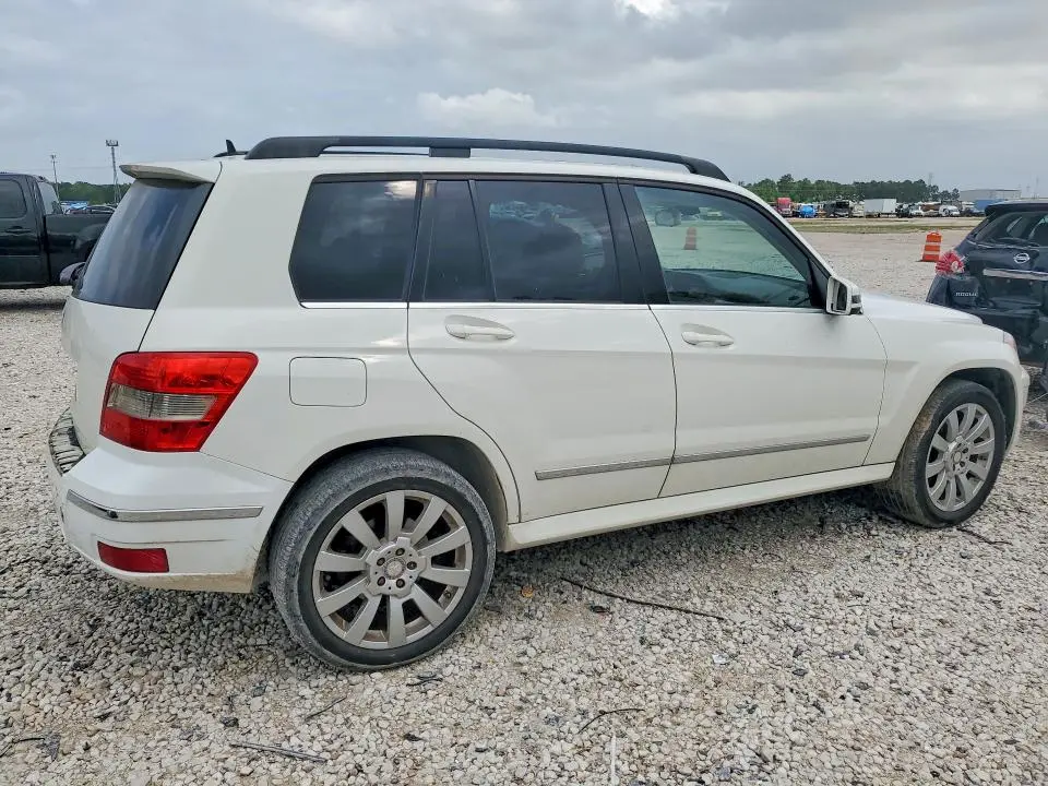 2011 MERCEDES-BENZ GLK 350  