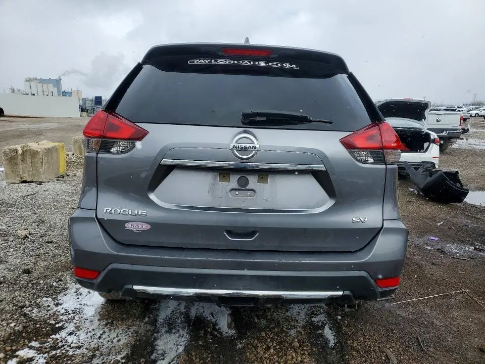 2017 NISSAN ROGUE SV  