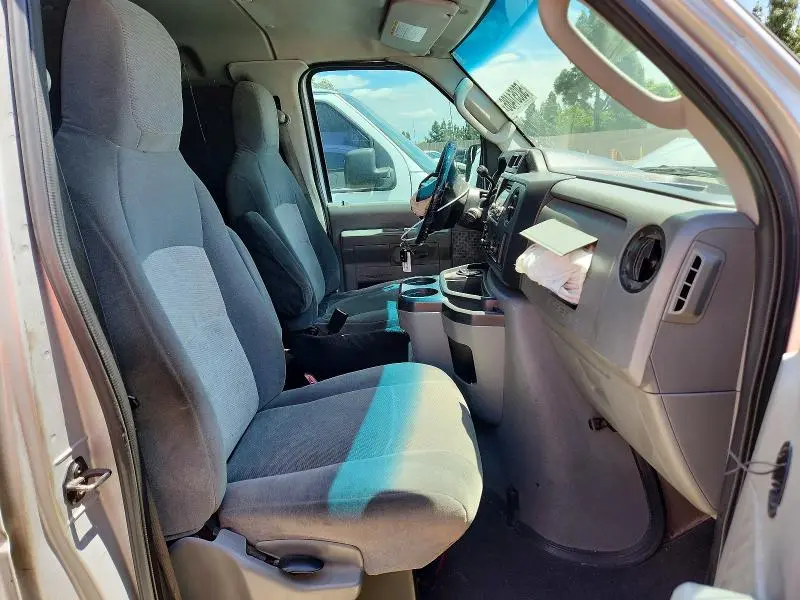 2010 FORD ECONOLINE E250 VAN  