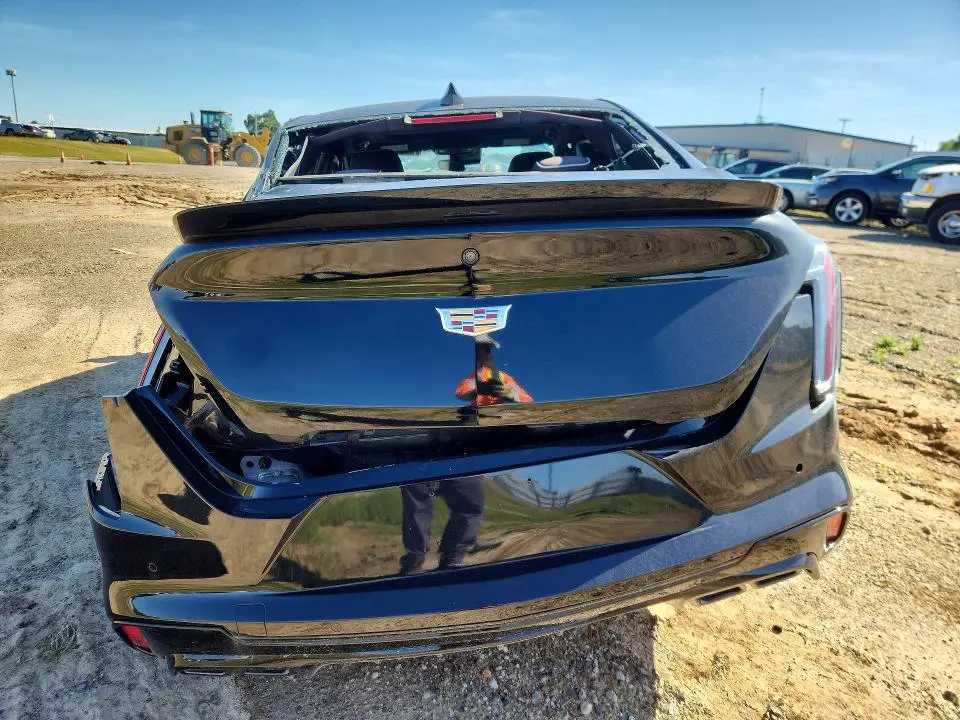 2023 CADILLAC CT4 SPORT  
