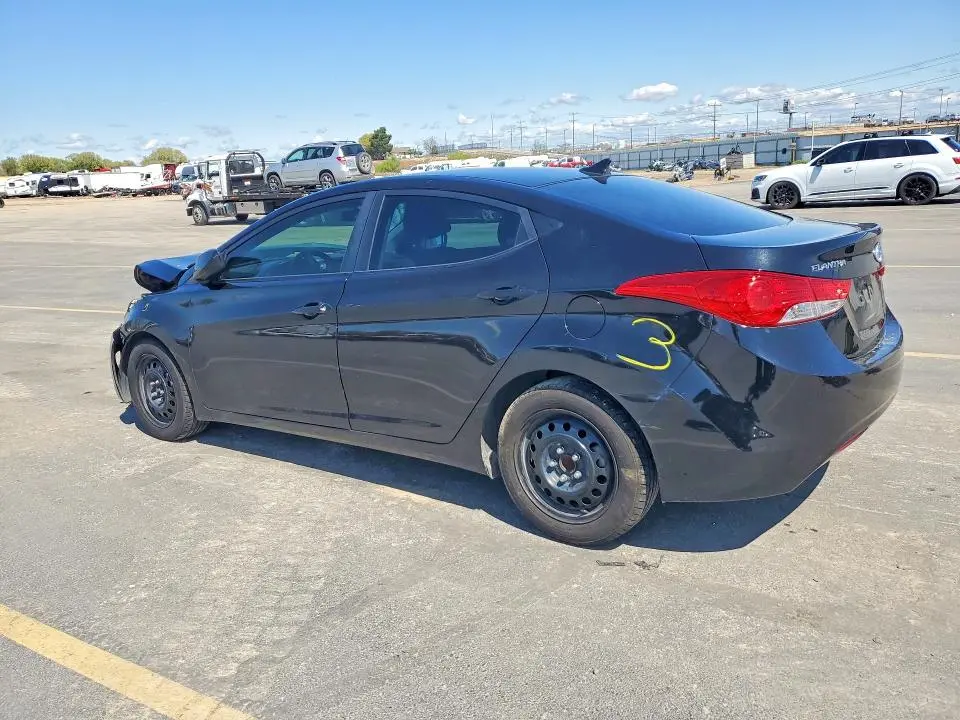 2012 HYUNDAI ELANTRA GLS  