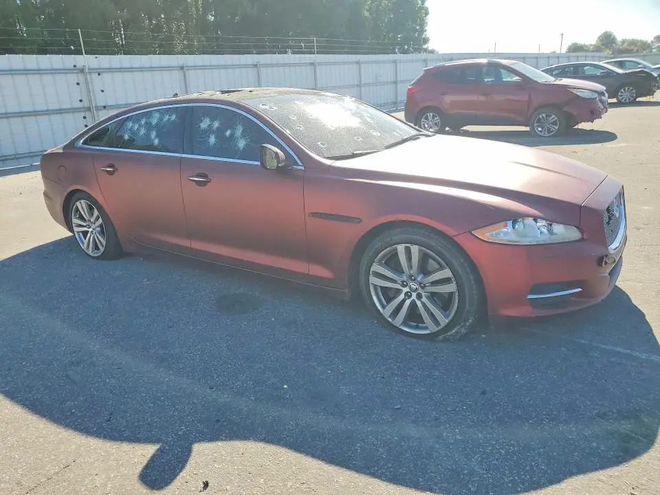 2013 JAGUAR XJL PORTFOLIO  