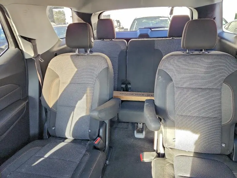 2018 CHEVROLET TRAVERSE LT  