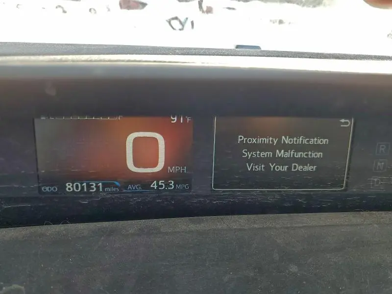 2020 TOYOTA PRIUS LE  