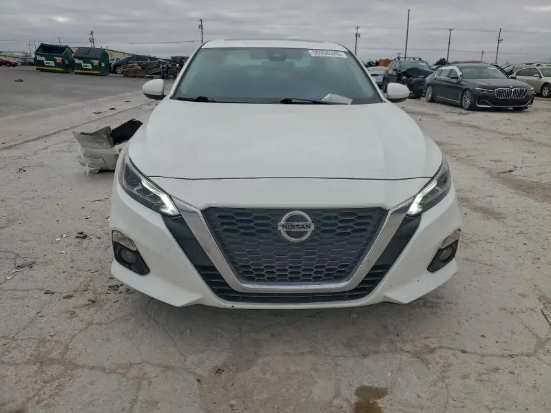 2020 NISSAN ALTIMA SV  
