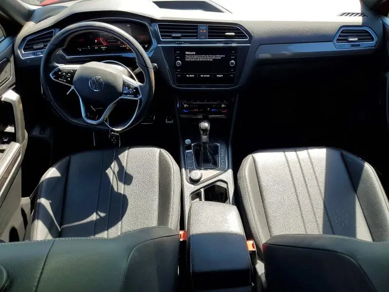 2024 VOLKSWAGEN TIGUAN SE R-LINE BLACK  