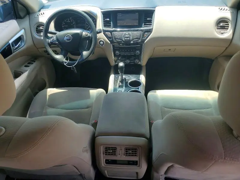 2016 NISSAN PATHFINDER SV  