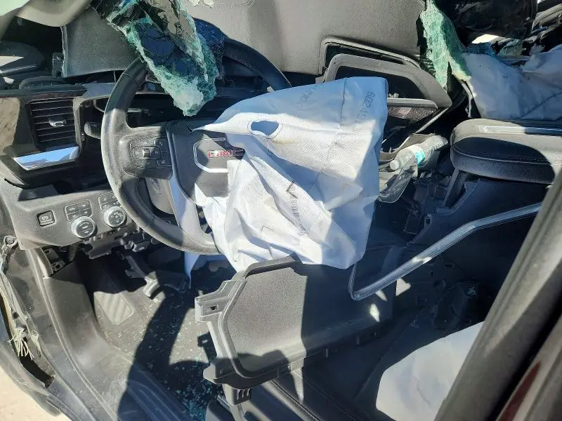 2022 GMC SIERRA K1500 SLT  