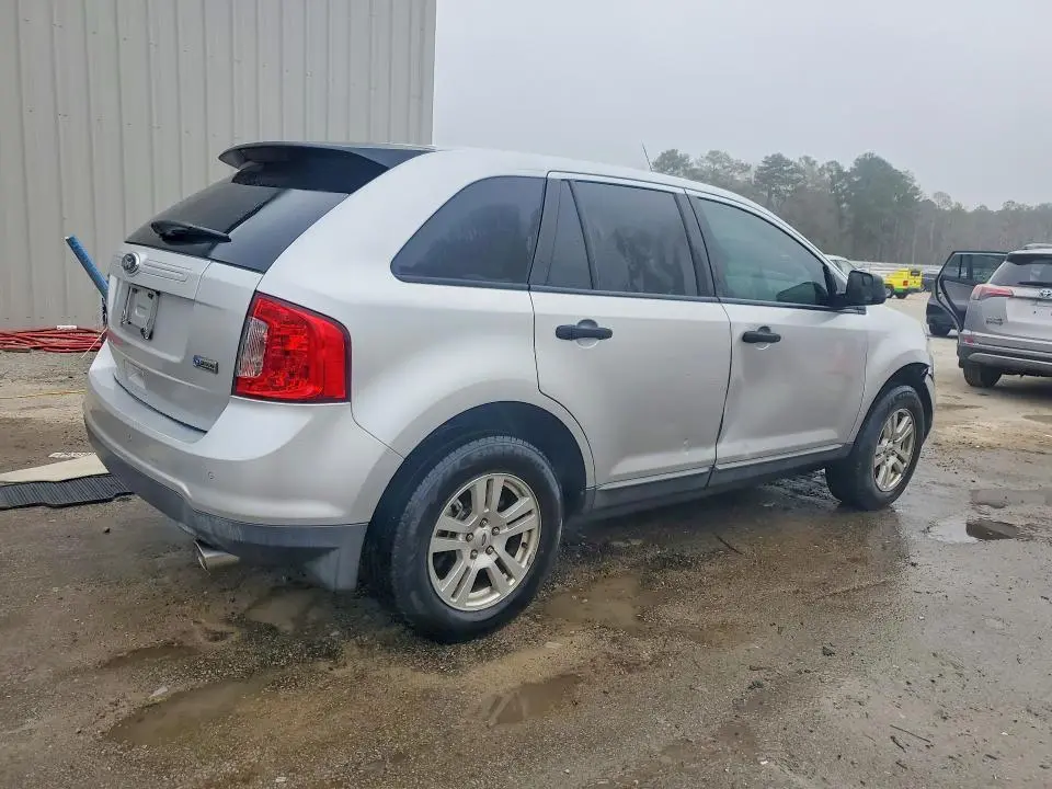 2011 FORD EDGE SE  