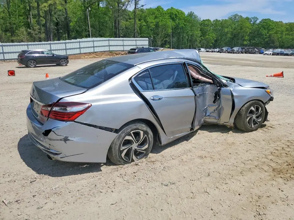 2017 HONDA ACCORD LX  
