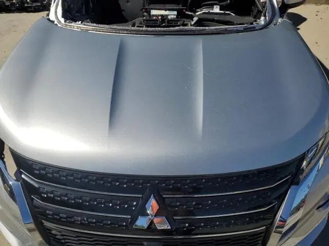 2024 MITSUBISHI OUTLANDER ES  