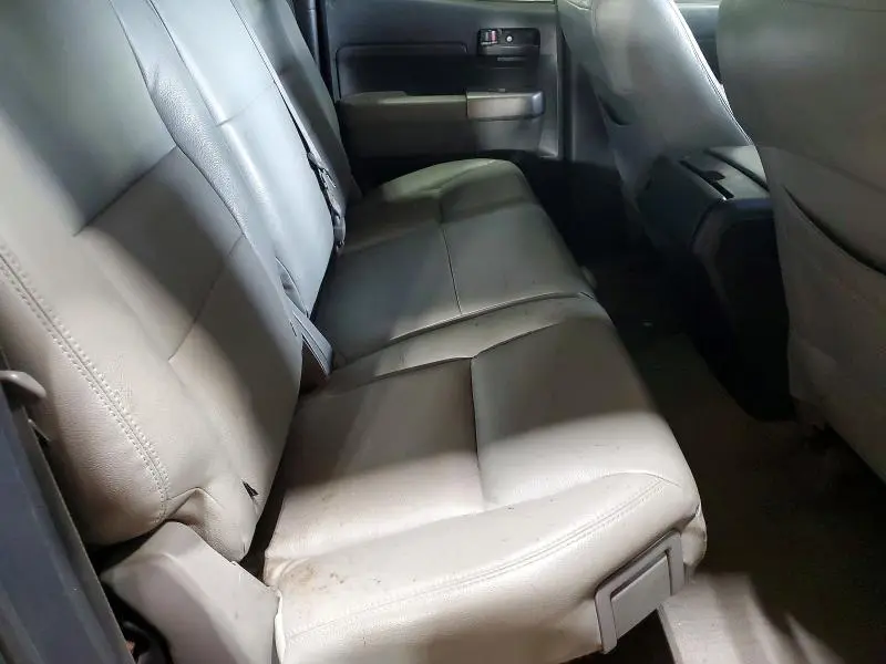 2010 TOYOTA TUNDRA DOUBLE CAB SR5  