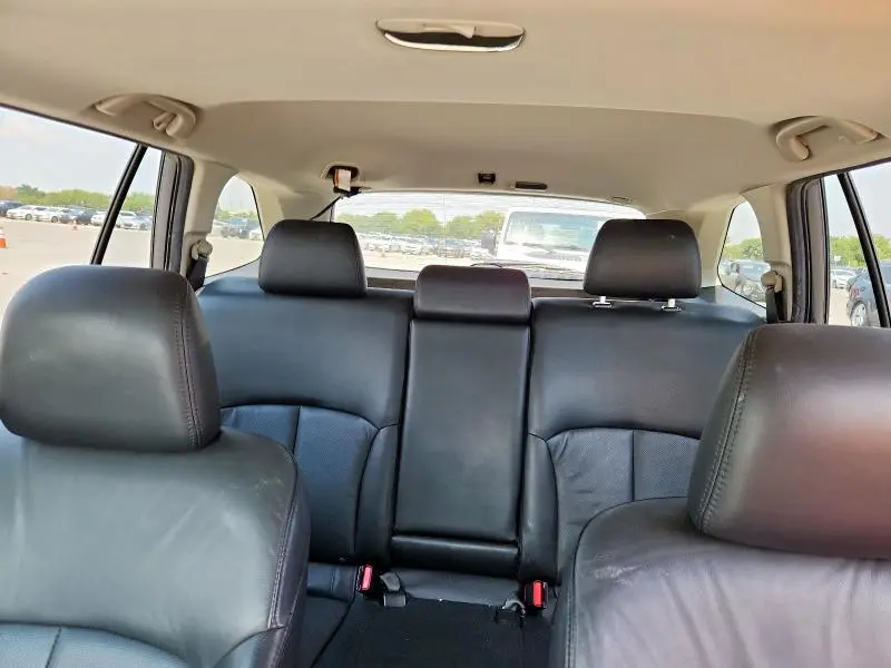 2011 SUBARU OUTBACK 2.5I LIMITED  